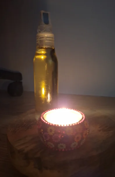 Huile de massage et bougie